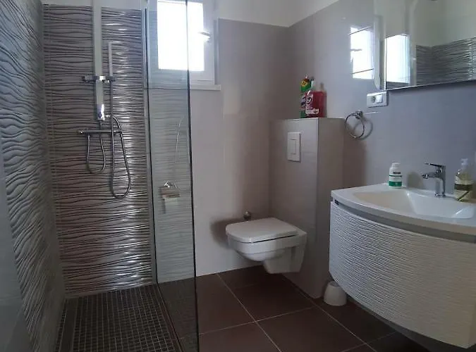 House Ivan Apartman *