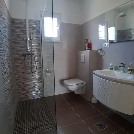 House Ivan Apartment *