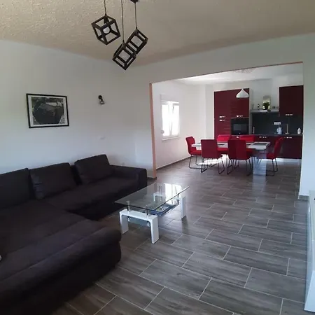 House Ivan Apartamento Donji Zemunik