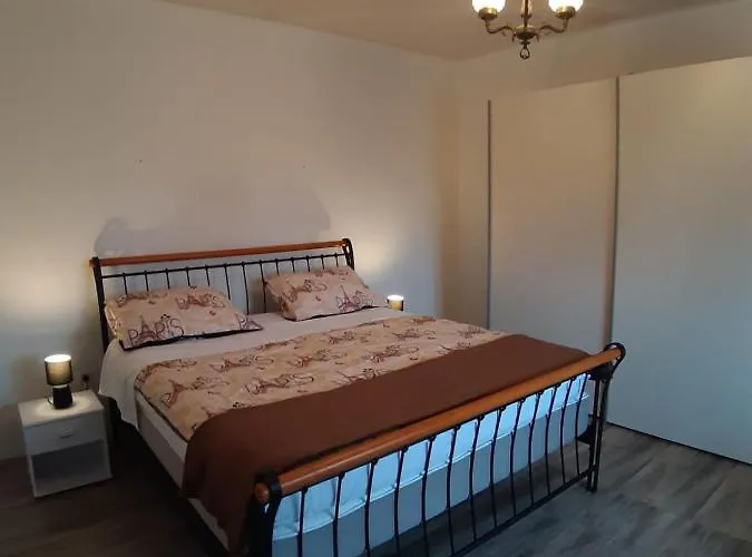 Апартаменты House Ivan *